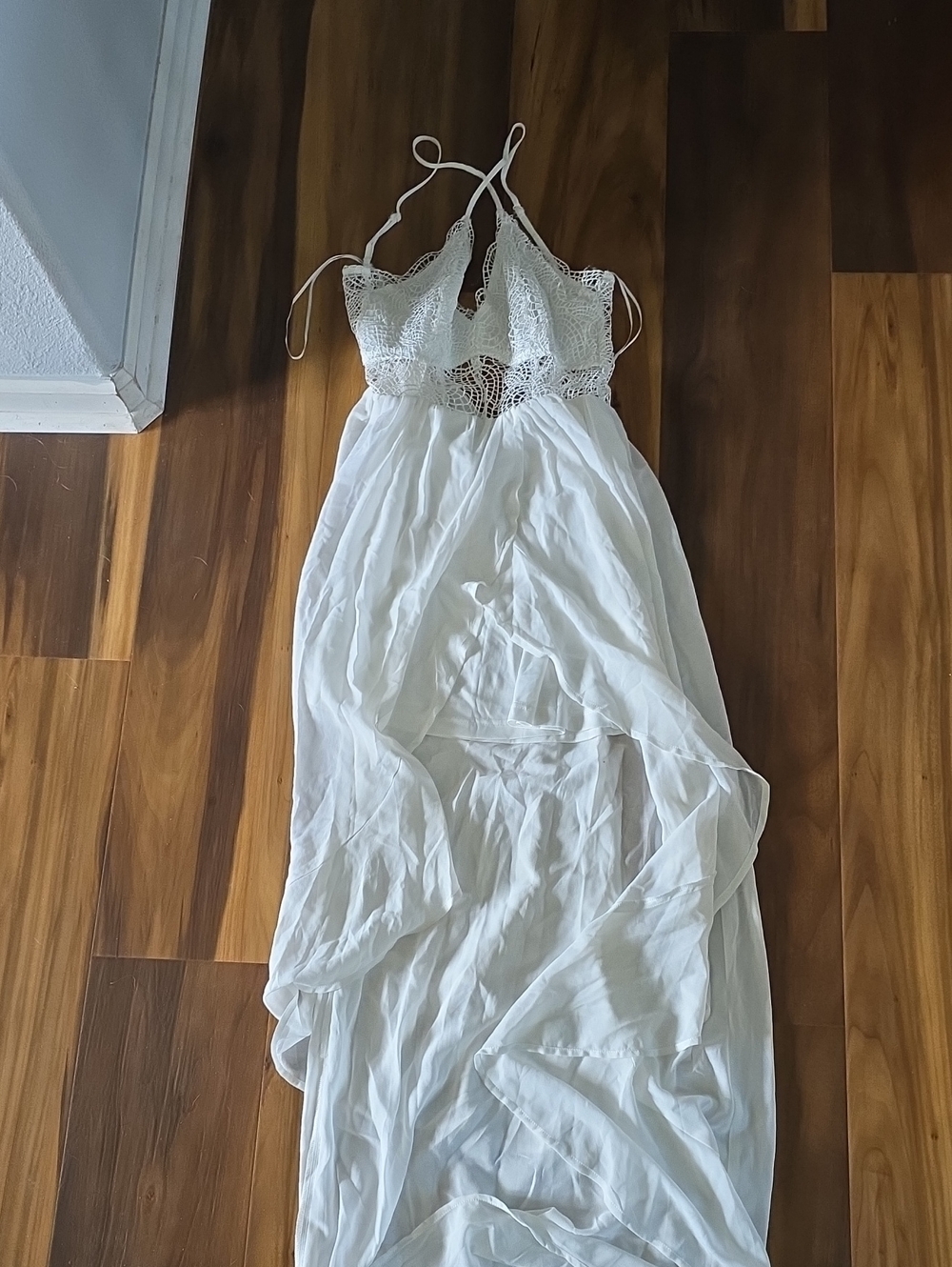 Fashion Nova White Lace High-Low Maxi Dress